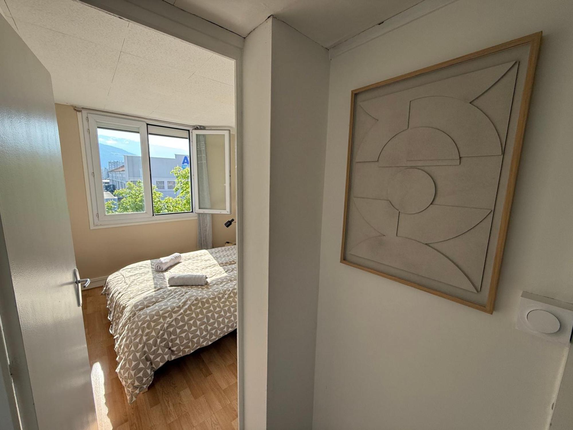 Appartement Superbe Duplex Avec Parking Gratuit à Grenoble Extérieur photo